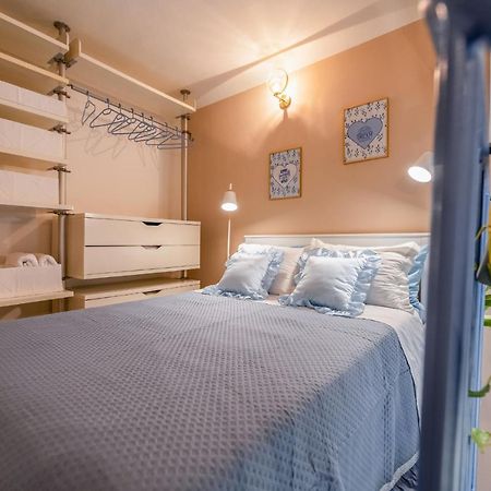 Loft Duomo Navigli 12 Min A Piedi Apartment Milan Bagian luar foto